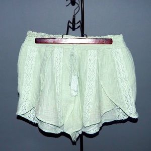 American Eagle Mint Green Flowy Shorts